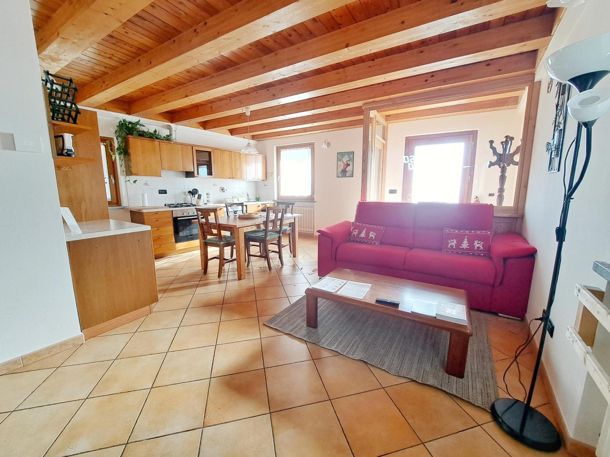 Casa Alpina - Sarre Lägenhet Aosta Rum bild